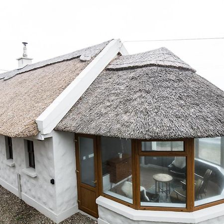 Storytellers Cottage Ballycotteen Exteriör bild