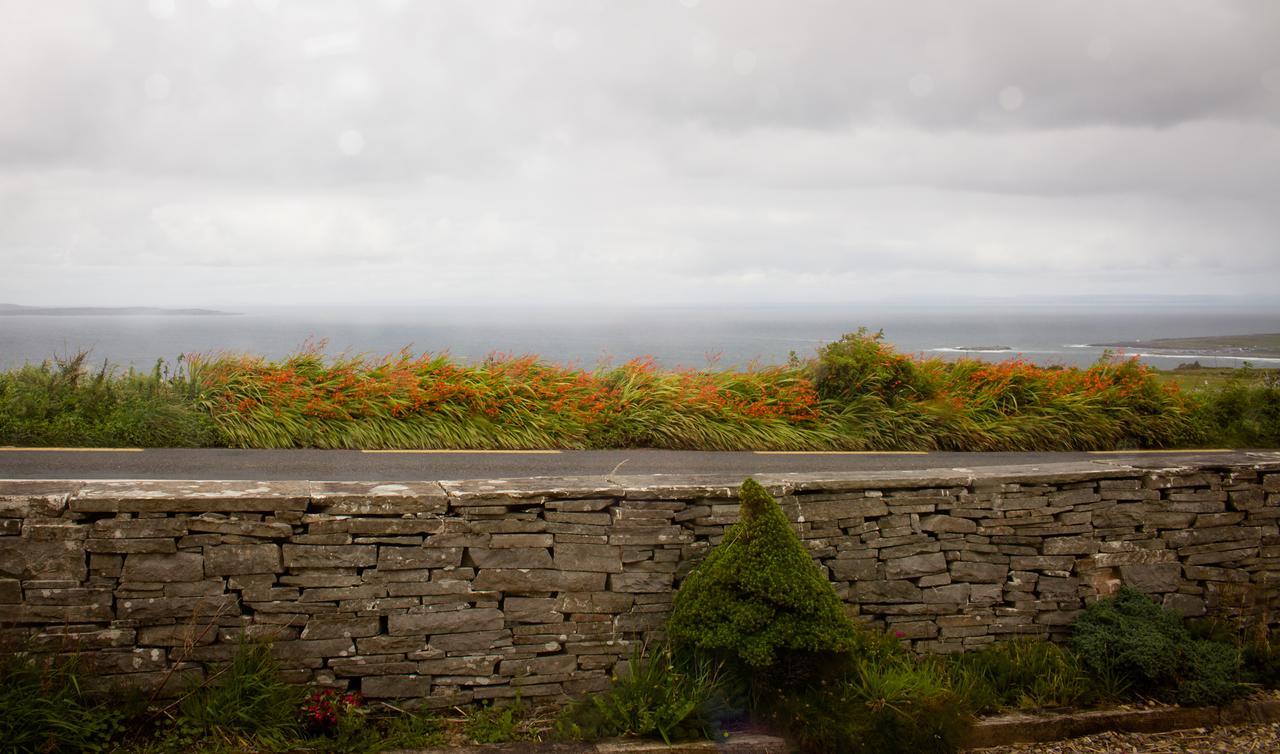Storytellers Cottage Ballycotteen Exteriör bild